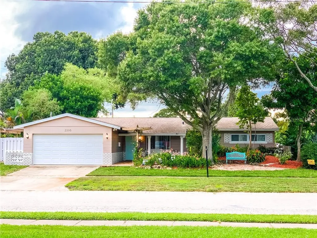 2390 60th Street N St Petersburg FL 33710