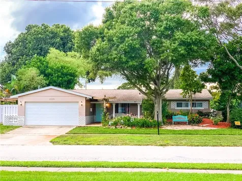 2390 60th Street N St Petersburg FL 33710