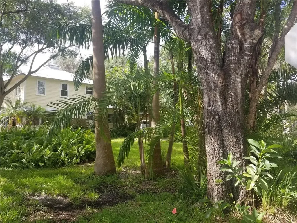 104 17th Street E Bradenton FL 34208