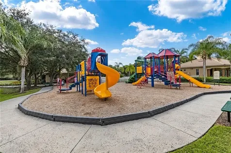 264 Dahlia Court Bradenton FL 34212