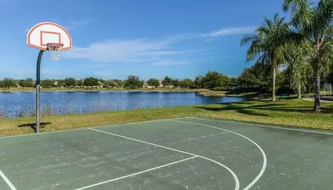 264 Dahlia Court Bradenton FL 34212