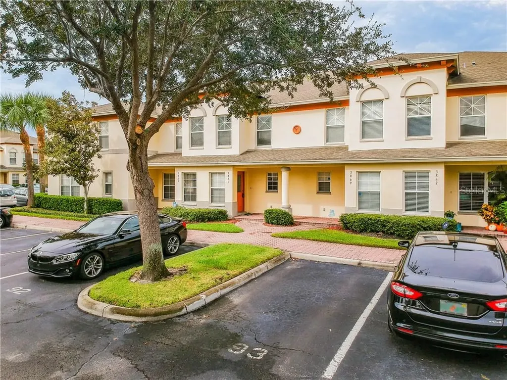 3871 Island Way St Petersburg FL 33705