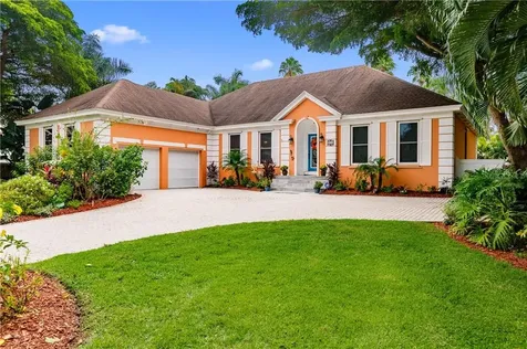 846 Norsota Way Sarasota FL 34242