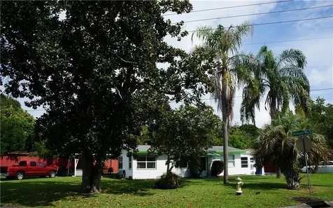 6771 Park Street S South Pasadena FL 33707