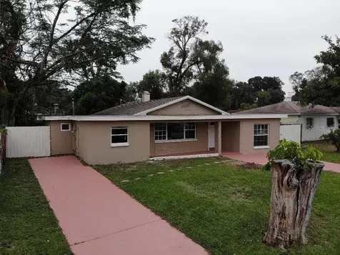 2513 W Minnehaha Street Tampa FL 33614