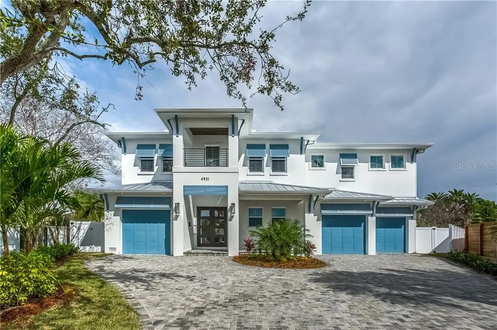 4931 W Bay Way Place Tampa FL 33629