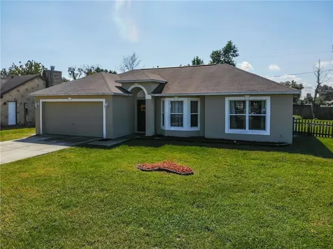 1001 Falcon Street Deltona FL 32725