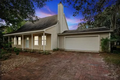 2952 Division Street Oviedo FL 32765