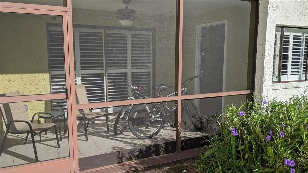 1624 Stickney Point Sarasota FL 34231