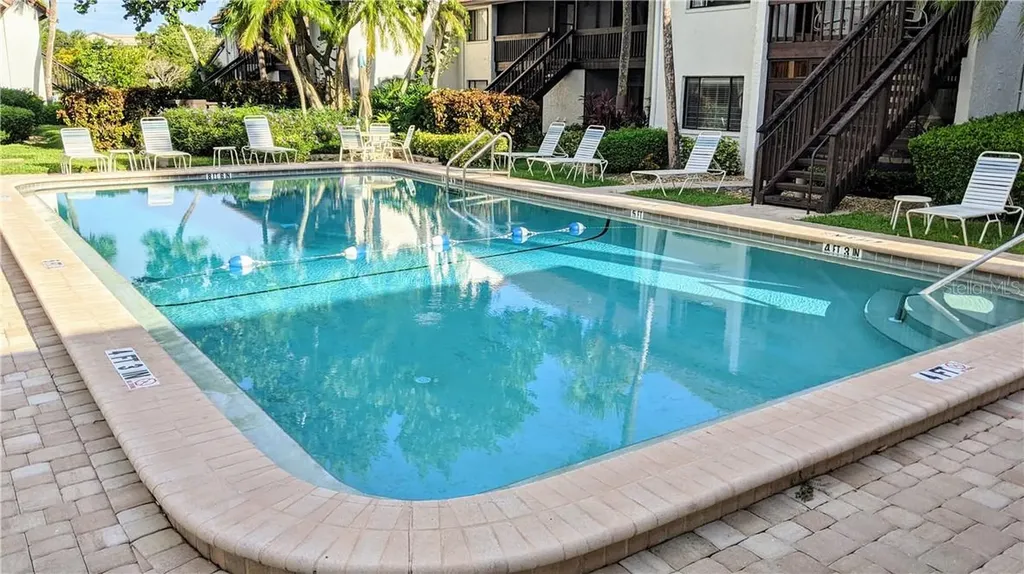 1624 Stickney Point Sarasota FL 34231