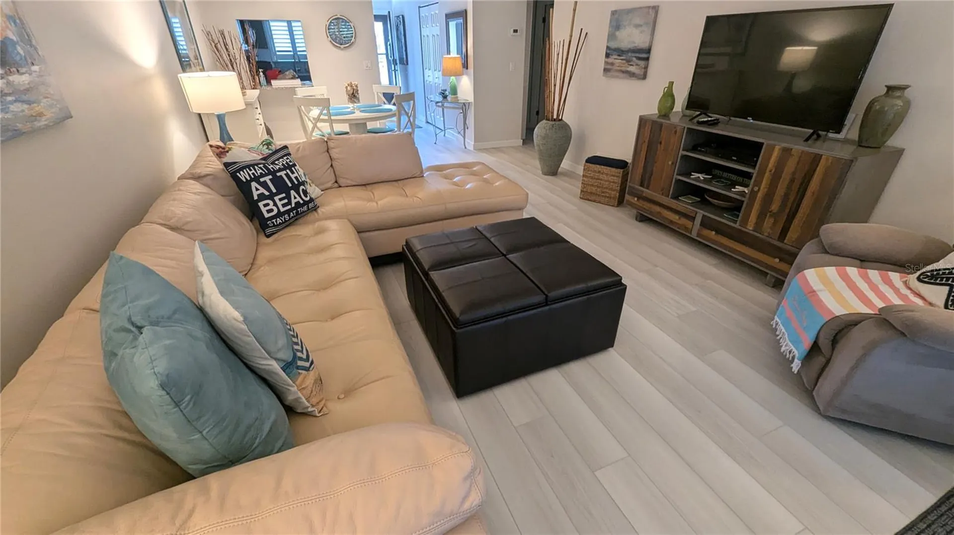 1624 Stickney Point Sarasota FL 34231