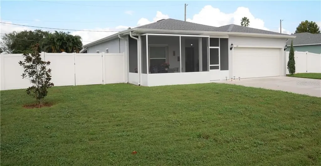 165 Guadalajara Drive Kissimmee FL 34743