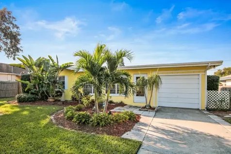 1433 Seabreeze Street Clearwater FL 33756