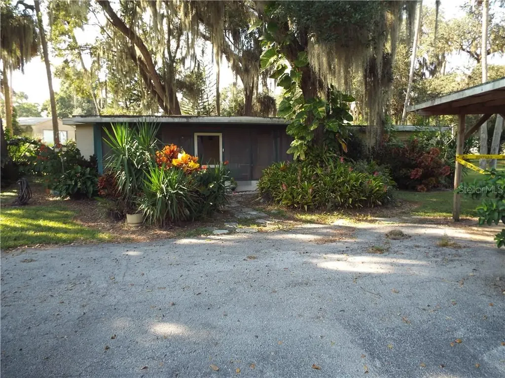 1016 W Lake Marion Road Haines City FL 33844