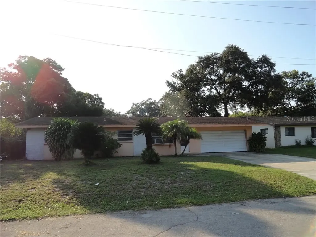 366 Twin Lake Drive Largo FL 33770