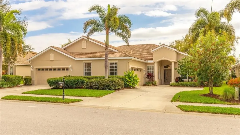 4343 Kariba Lake Terrace Sarasota FL 34243