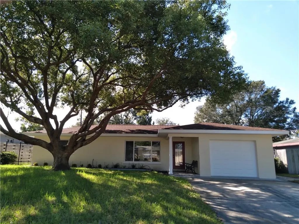 4722 55th Avenue N St Petersburg FL 33714