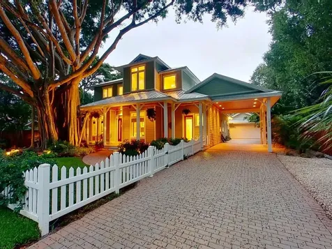 1855 Orchid Street Sarasota FL 34239