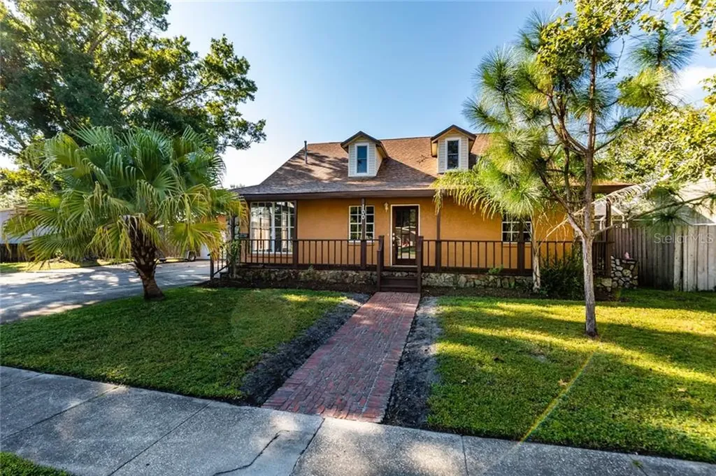 100 82nd Avenue N St Petersburg FL 33702