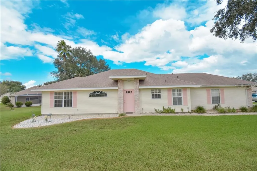 21701 Queen Mary Court Leesburg FL 34748
