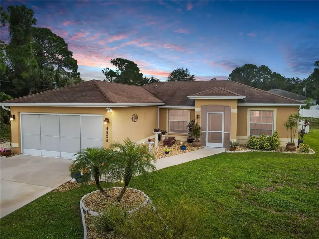 4824 Oakley Road North Port FL 34288