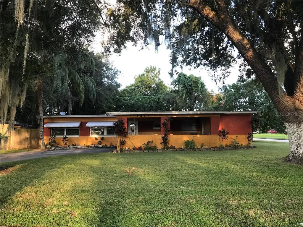 1817 W Grant Street Orlando FL 32805