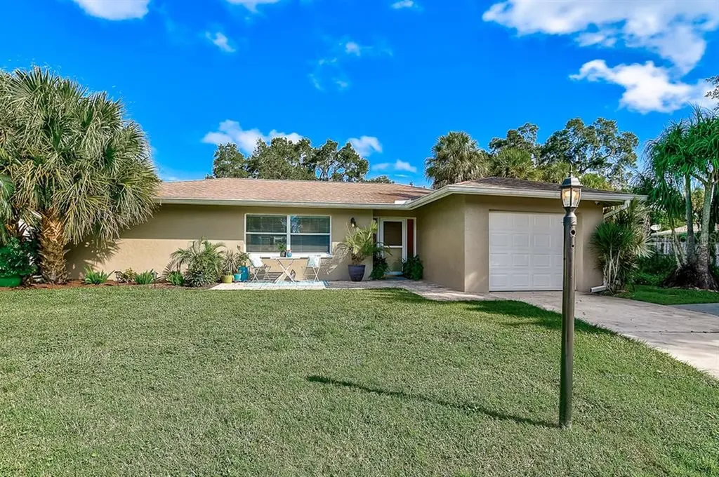 2939 Concord Street Sarasota FL 34231