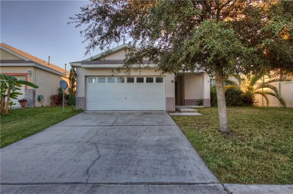 147 S Roma Way Kissimmee FL 34746