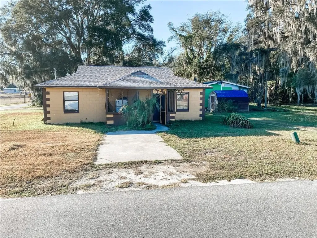 624 NW 3rd Street Webster FL 33597