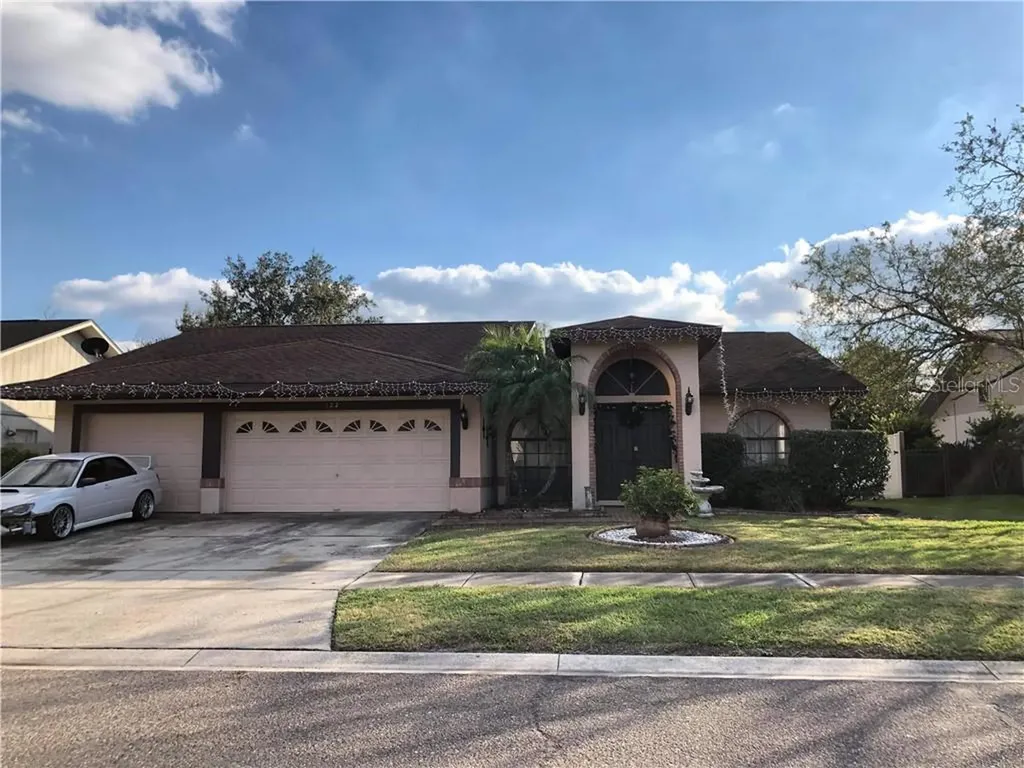 1122 Blufield Avenue Brandon FL 33511