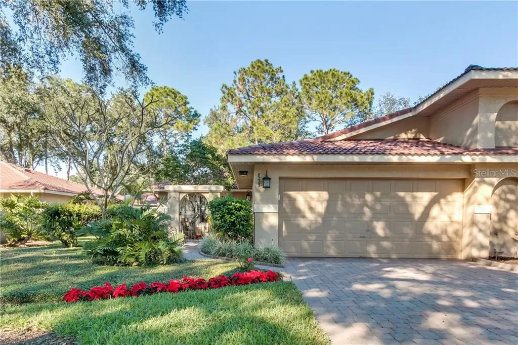 8225 Breeze Cove Lane Orlando FL 32819