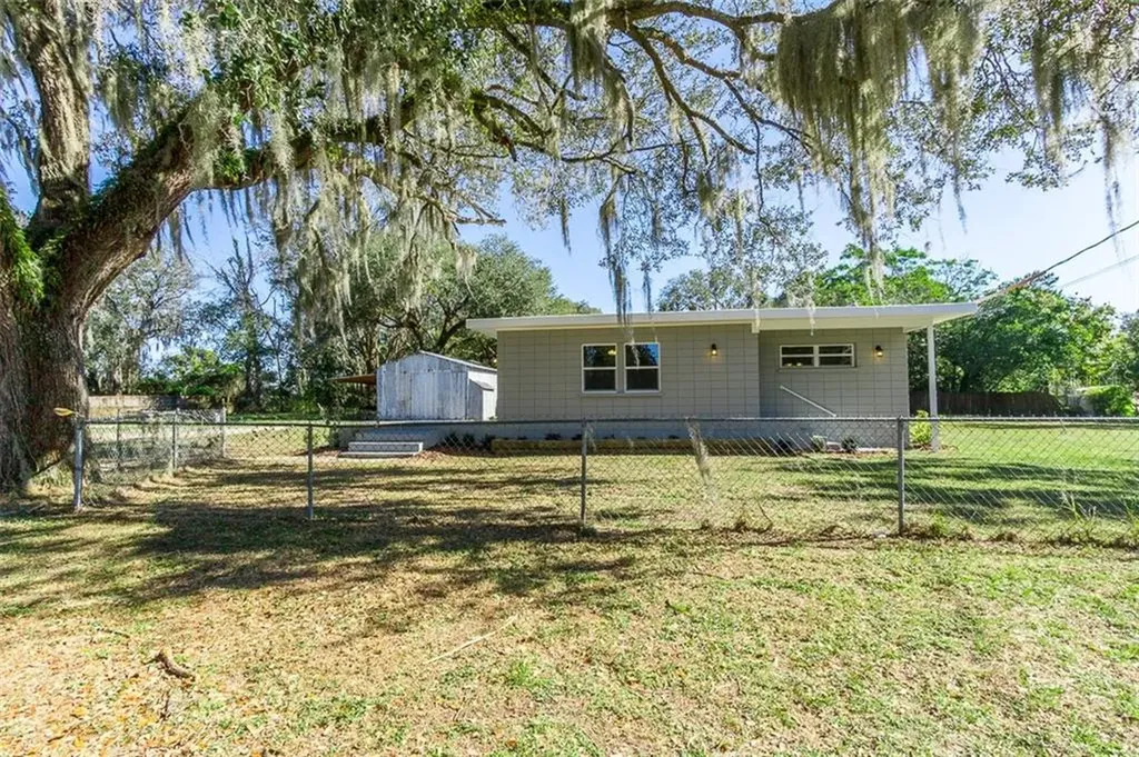 1901 Sutton Road Lakeland FL 33810