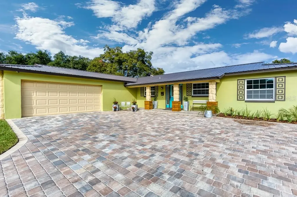 207 Carriage Hill Drive Casselberry FL 32707