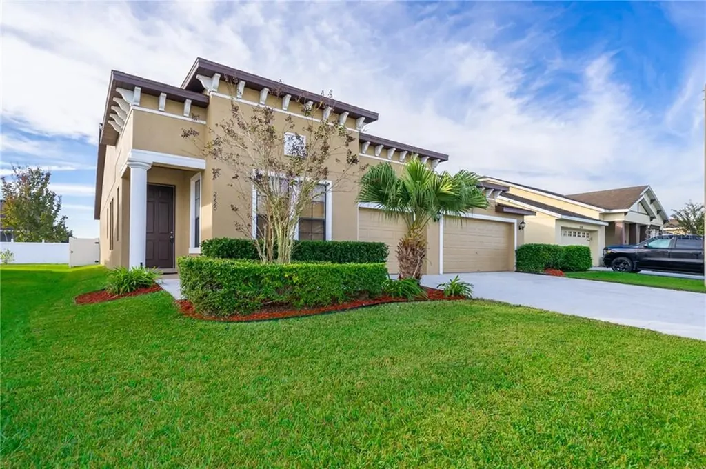 2120 Laparelle Drive Kissimmee FL 34746