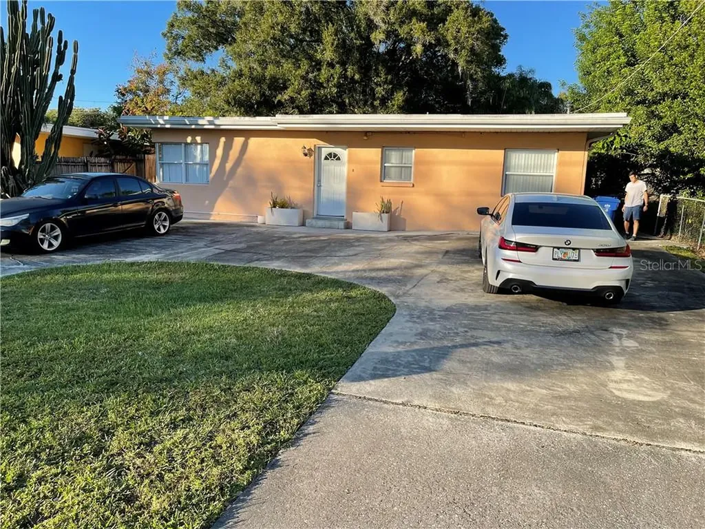 12203 N Armenia Avenue Tampa FL 33612