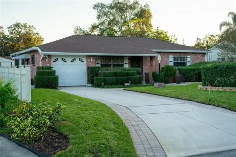 2722 W Violet Street Tampa FL 33614