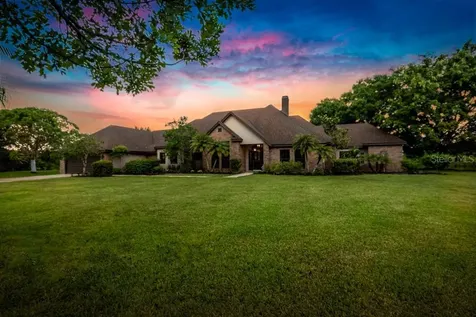 8393 Turnberry Circle Sarasota FL 34241