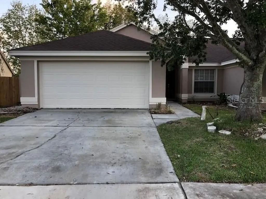 2512 Smithfield Drive Orlando FL 32837