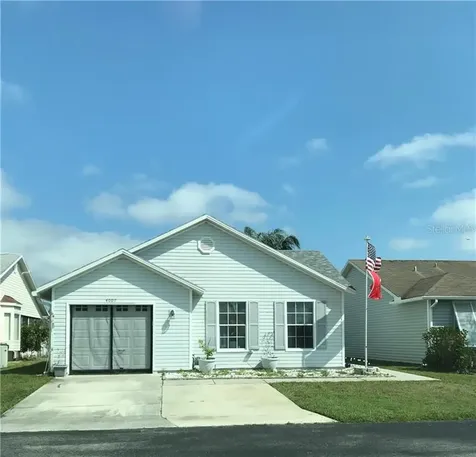 4007 37th Street Court W Bradenton FL 34205