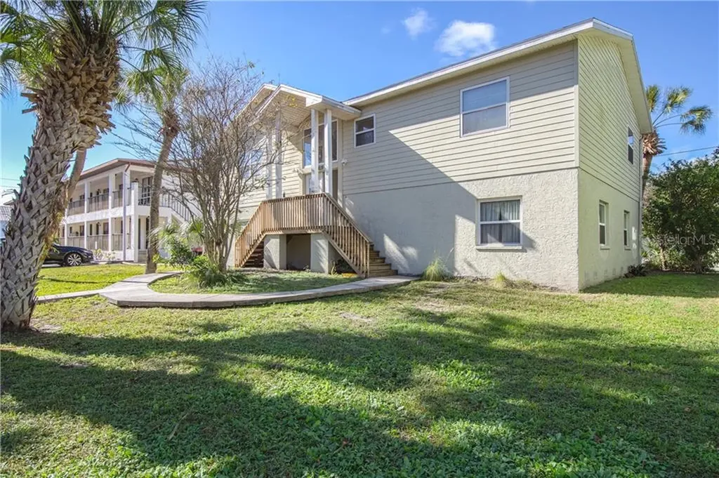 2819 Dupont Street S Gulfport FL 33707