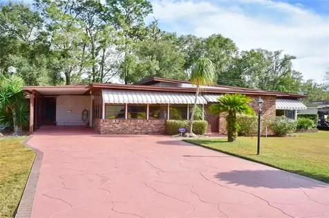 2625 S Laurel Avenue Sanford FL 32773