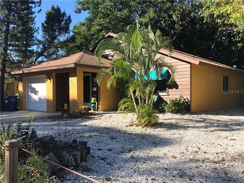 2337 Benson Street Sarasota FL 34231
