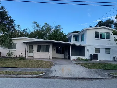 493 54th Street N St Petersburg FL 33710