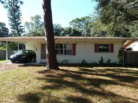 1812 West Drive Clearwater FL 33755