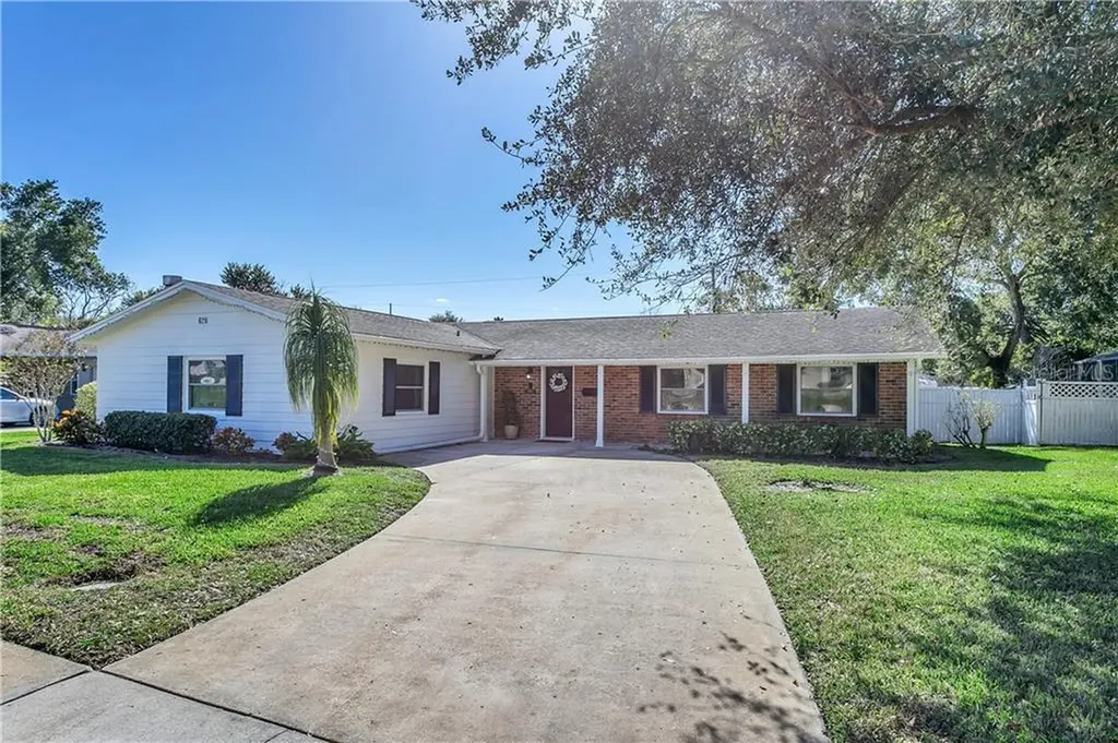 620 Vandenberg Street Altamonte Springs FL 32701