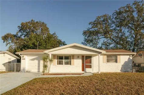 4829 Longwood Avenue Holiday FL 34690