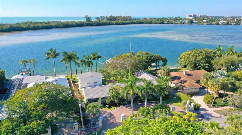 342 N Washington Drive Sarasota FL 34236