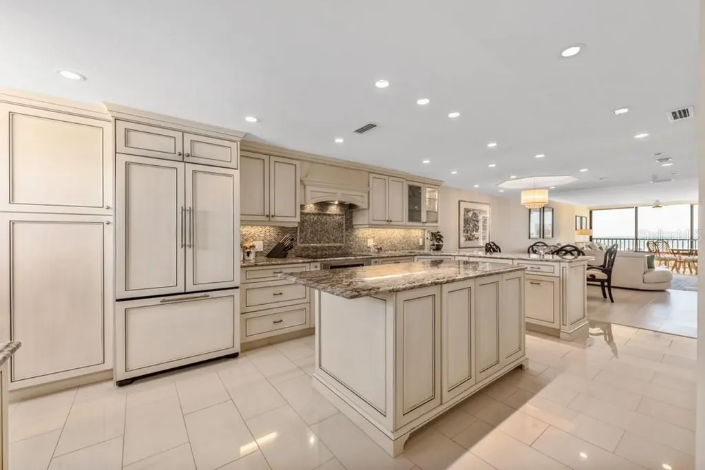 5770 Midnight Pass Road Sarasota FL 34242