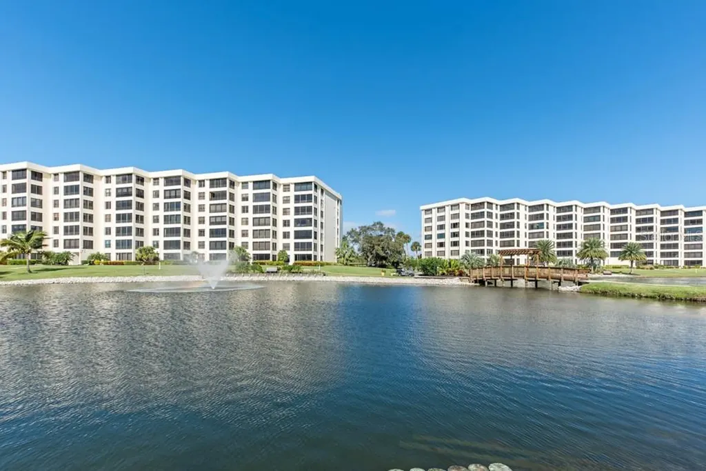 5770 Midnight Pass Road Sarasota FL 34242