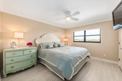 5770 Midnight Pass Road Sarasota FL 34242